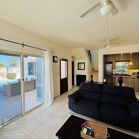Beach Villa Gladiolus 네오 초리오 외부 사진