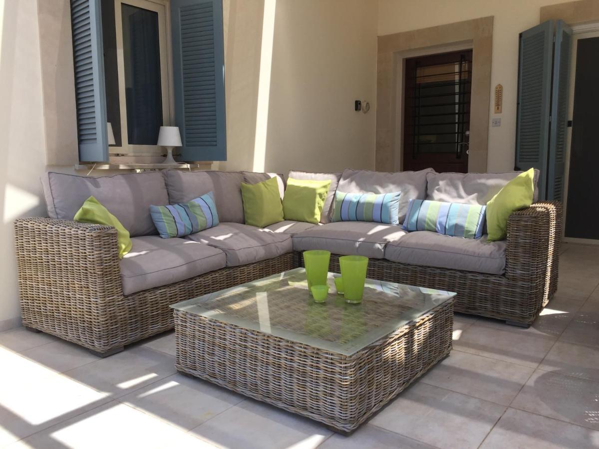 Beach Villa Gladiolus 네오 초리오 외부 사진