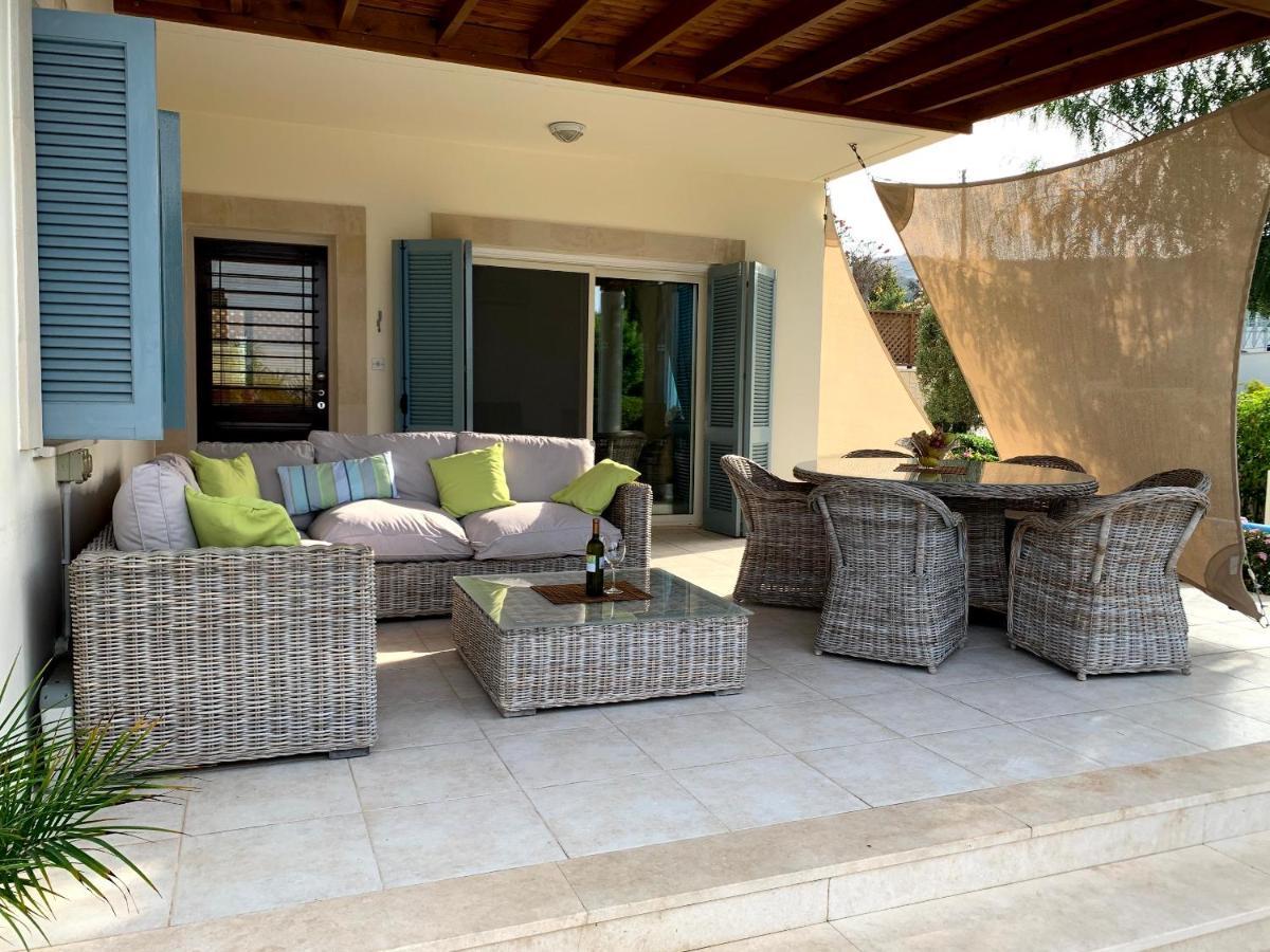 Beach Villa Gladiolus 네오 초리오 외부 사진