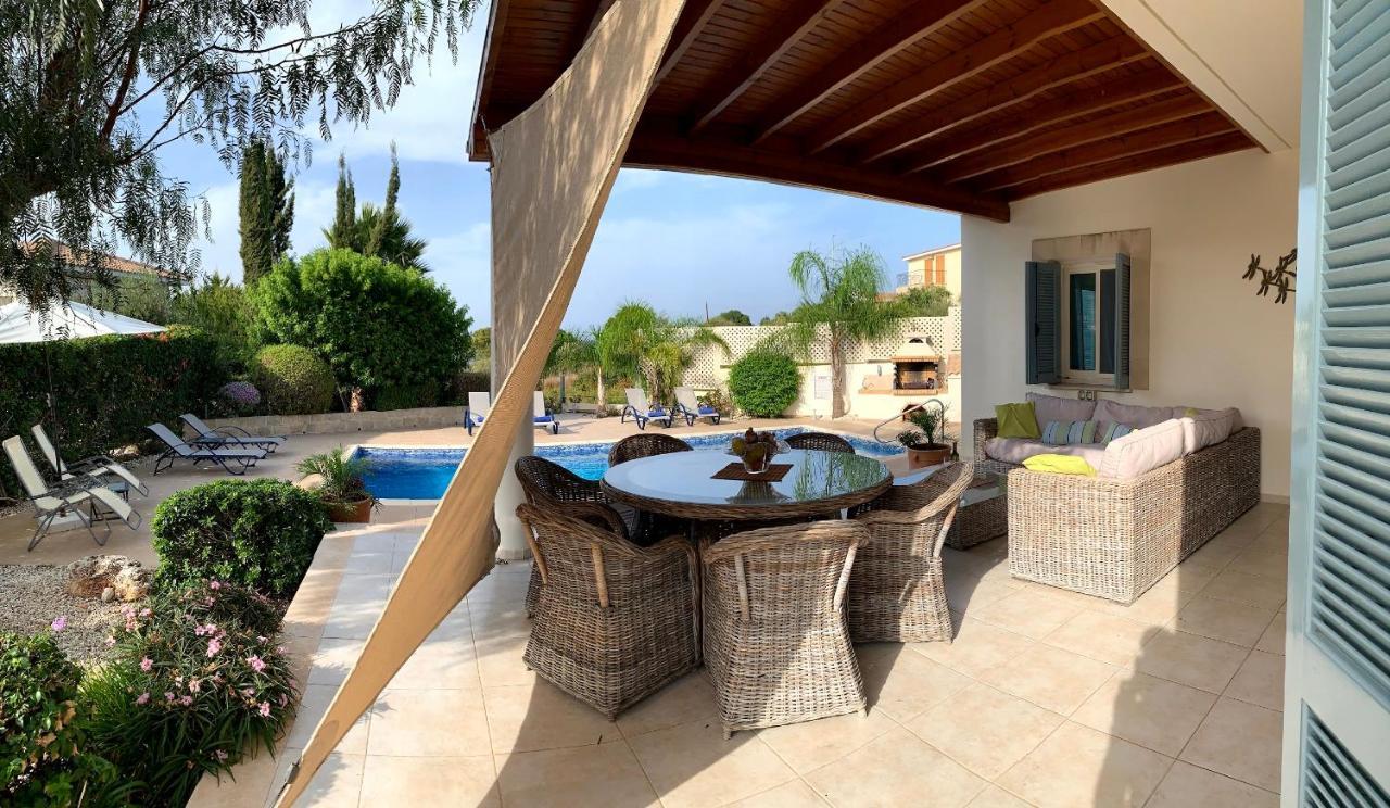 Beach Villa Gladiolus 네오 초리오 외부 사진